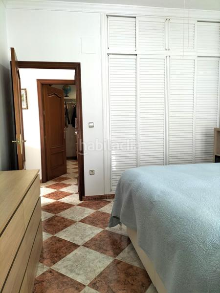 Foto 727fbbd0-b2fd-472f-b910-aec59b3f64ee. Casa amb aparcament a Carmona