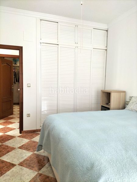 Foto a5abbc00-eab4-4836-95a5-b69e337451bf. Casa amb aparcament a Carmona