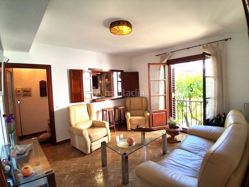 Foto f17a0d45-e2ae-40c4-9836-feec164dd6ca. Pis a Alfalfa - Santa Cruz Sevilla