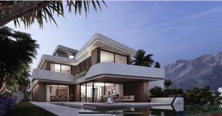 Xalet a Calle la chumbera 24. Modern elegance with panoramic views – luxury villa above marbel