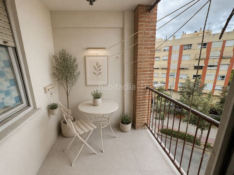Foto bab0f34f-e3bf-4f1f-8cec-0efe998f4b29. Pis a Los Ángeles Alicante