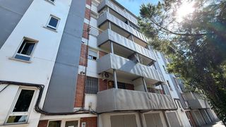 Pis a Calle colonia santa isabel 19l. Se vende piso en exclusiva con inmobiliaria vinculo !