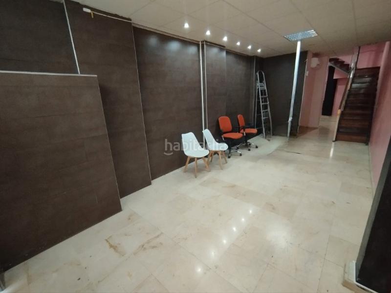 Foto fba69ef9-b250-4875-8d64-e8f1f0e8258c. Alquiler local comercial  en alquiler en glorieta rodolfo llopis en Alicante