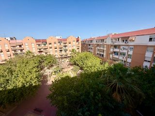 Affitto Appartamento  Carrer bailén 58. Piso en alquiler para estudiantes