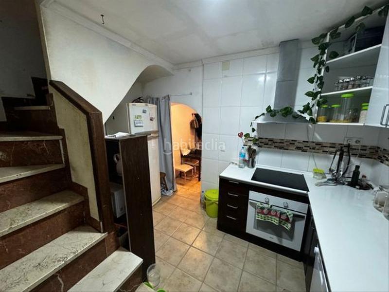 Foto b91ce808-e1ad-426c-914d-7f952b576c44. Casa adossada a Agost