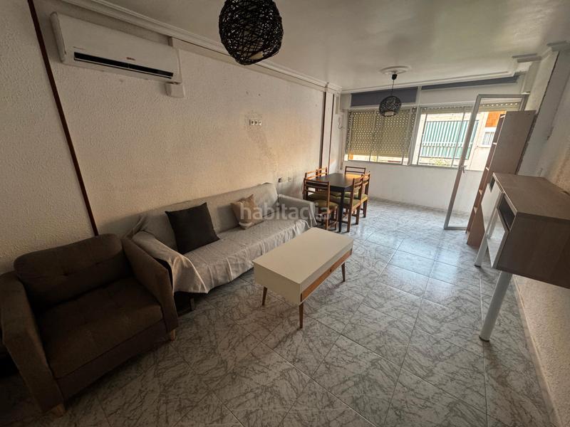 Foto 2c1a8250-babe-4287-9d10-b1b6eaeda33c. Alquiler piso habitación en alquiler – piso amplio y luminoso en Sant Vicent del Raspeig