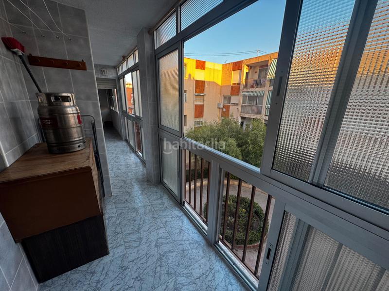 Foto e136a23b-fb56-461b-ab2c-1d96a8893f3e. Alquiler piso habitación en alquiler – piso amplio y luminoso en Sant Vicent del Raspeig