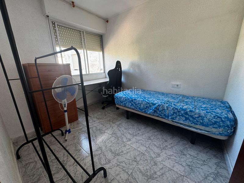 Foto e5ae023a-8e48-4d0c-831d-8245f4773f8c. Alquiler piso habitación en alquiler – piso amplio y luminoso en Sant Vicent del Raspeig