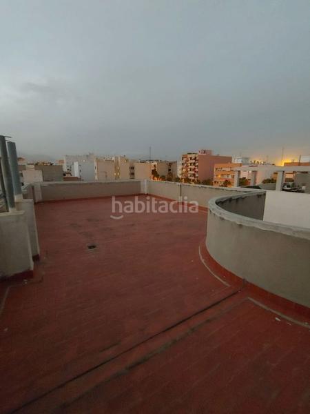Foto c7bba1f5-cabd-4f79-8f19-e20dafd10246. Edifici a Norte Sant Vicent del Raspeig