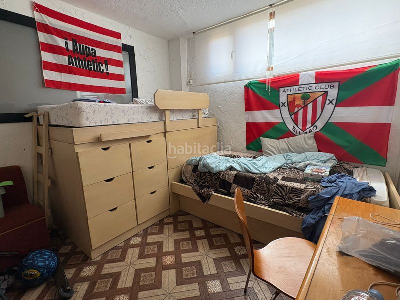 Foto 1a0a68e4-25fb-4f19-86cc-09f813ab980e. Local comercial a Petrer