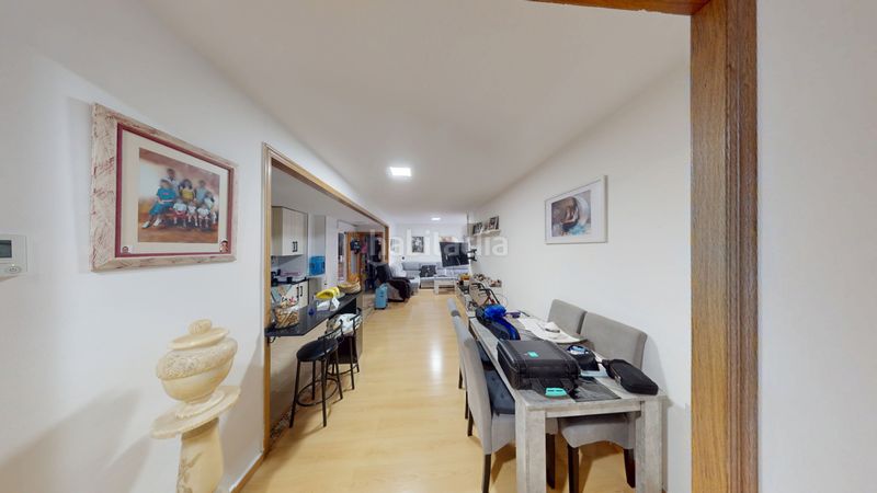 Foto 4040ee33-75f0-4fba-98c0-f025f03b3fe9. Pis amb calefacció aparcament a Centro Sant Vicent del Raspeig