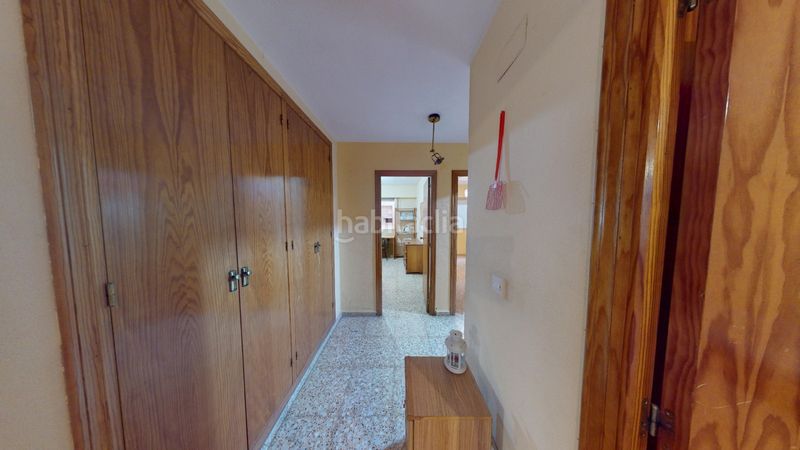 Foto e7db3795-acea-40d5-bd2c-89cfea4cd181. Dúplex amb aparcament a Centro Sant Vicent del Raspeig