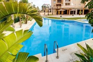 Etagenwohnung in Zona los Frutales. Descubre este encantador piso de 2 dormitorios y 2 baños! vistas