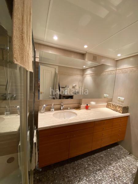 Foto 1c95bc2e-3383-4128-a038-36c63b0a88c5. Pis amb piscina a Playa Levante Benidorm