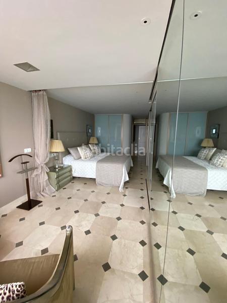 Foto c97460cc-0195-4c39-bd52-e931baff54cc. Pis amb piscina a Playa Levante Benidorm