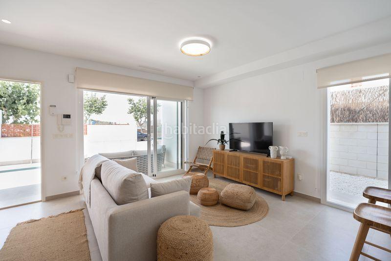 Foto c6a55cba-21e1-4bd0-a656-8873ee98b52d. Casa amb piscina a Pilar de la Horadada ciudad Pilar de la Horadada