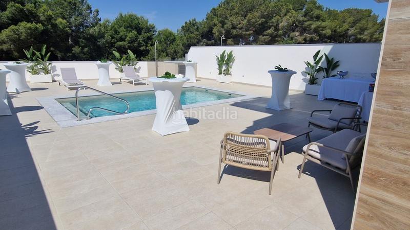 Foto bdb23be2-2da0-4244-825d-411b6590f596. Xalet amb aparcament piscina a El Pinar de Campoverde Pilar de la Horadada