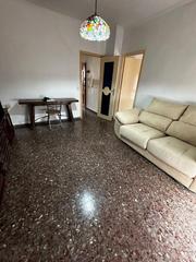 Appartement à Santa Eulalia. Estupendo piso en la merced