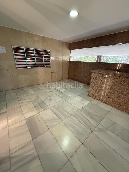 Foto a6cf820c-96b0-4303-8951-9098aa80eecf. Oficina fantasticas oficinas en la gran via en San Miguel Murcia