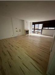 Pis a San Nicolás. Magnifico piso en plaza mayor