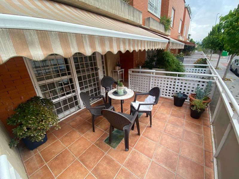 Foto cca31d23-4036-4fbd-952a-eea3a5fefce0. Zweistöckige wohnung mit parking in Casillas Murcia