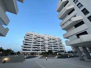 Appartement  Maestro josé garberí serrano. Gran oportunidad de vivir en el pau 5 en una casa de 4 dormitori