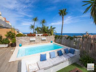 Casa adossada a Bahía de Casares. Adosado junto cortesín, impresionantes vistas mar