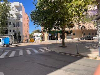 Geschftsraum en Sierra de Estepona - Avda. de Andaluca. Locales junto avenida andaluca, 300 metros de la playa