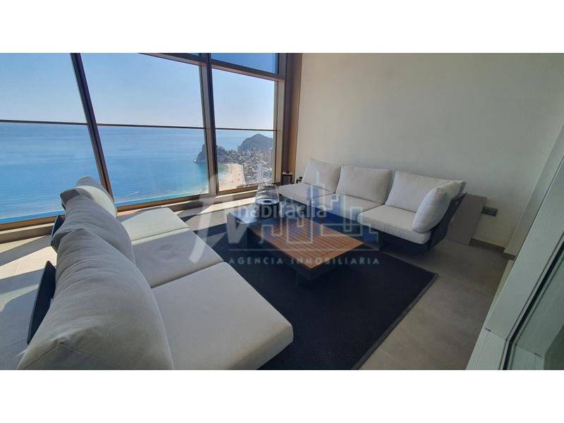 Foto a35c24e8-9ef9-412a-a118-74cf2834f17a. Piccolo appartamento in Playa Poniente Benidorm