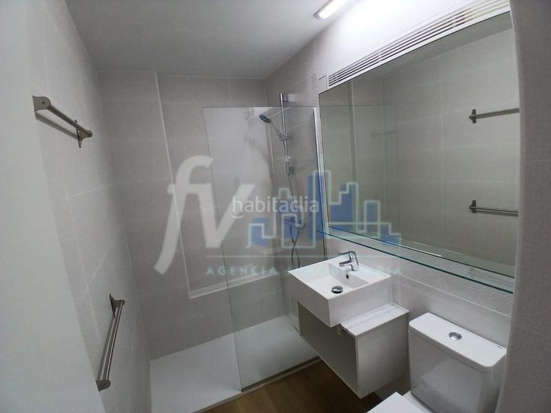 Foto c75bf7d1-132f-4f92-b884-ed74c50bdf96. Apartament a Rincón Bajo Benidorm