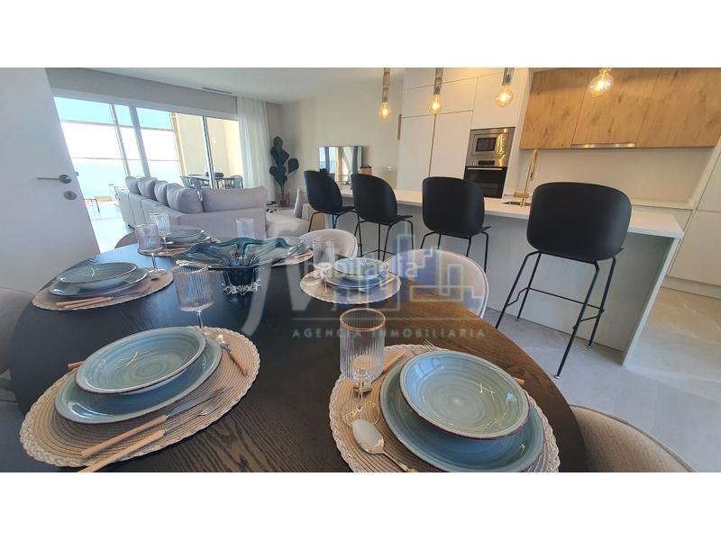Foto 14d215f2-9b89-420f-8f4d-ee6ac7aa4ba2. Appartement dans Playa Poniente Benidorm