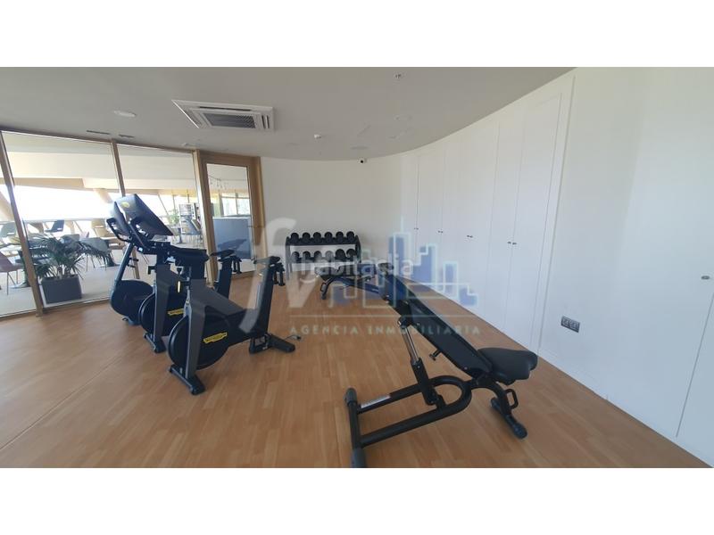 Foto 806d35b0-b6dd-4367-8c34-afc90ddb95d4. Appartement dans Playa Poniente Benidorm