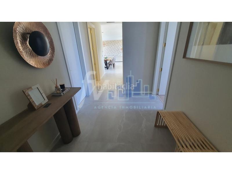 Foto 864250cb-3f34-4bab-8a82-ee214cc2377e. Appartement dans Playa Poniente Benidorm