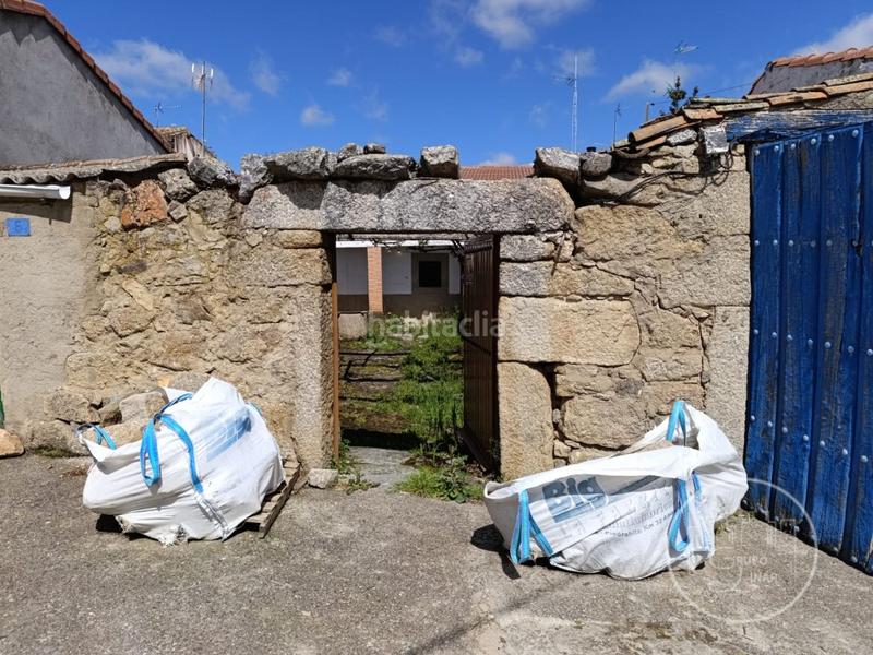 Foto 54e3cc67-056a-4c84-90d8-3b93165cfe96. Maison avec parking dans Amavida