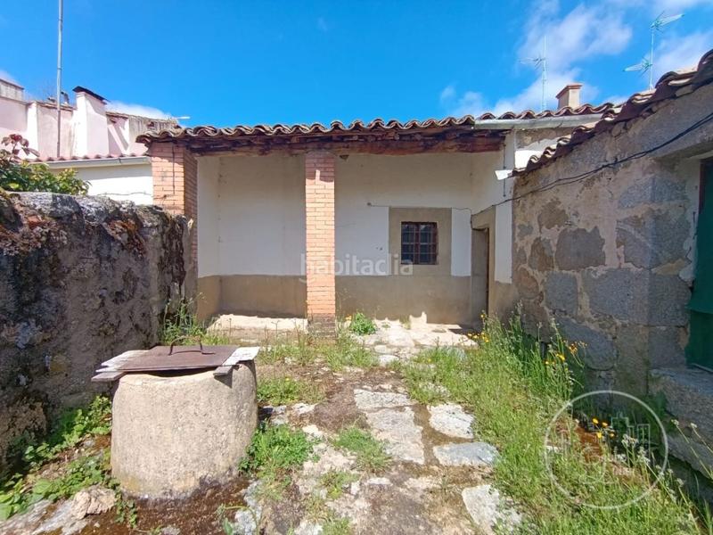 Foto d349da2b-ab85-4604-b88f-7ce2c6a05d09. Maison avec parking dans Amavida