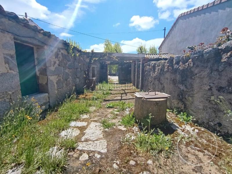 Foto e33525ec-7924-49b4-867e-6ef41c03d226. Maison avec parking dans Amavida