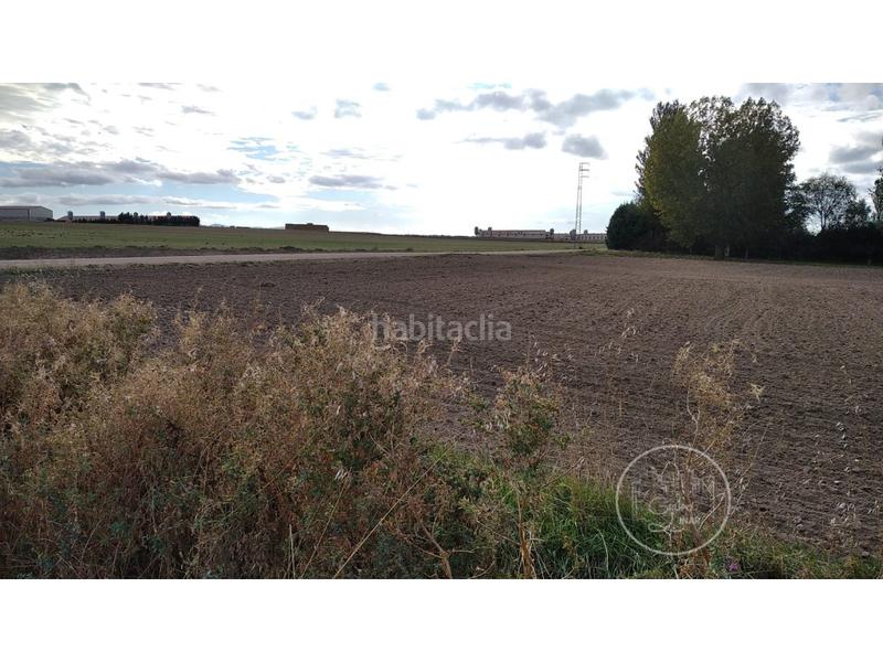 Foto de15aa05-1e8f-48c1-8d1c-1f34c14a8519. Wohngrundstück in Abades