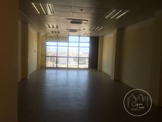 Büro in Hervencias Altas - El Pinar