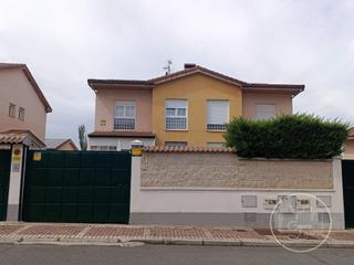 Xalet  N/a. Chalet  venta ávila