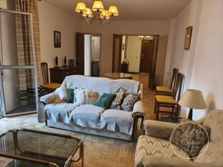Appartement  N/a. Piso 3 habitaciones venta ávila