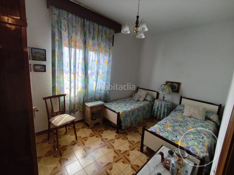 Foto c8f86ff7-f4d4-4fd2-8fb8-c764942205b2. Xalet amb aparcament a Solosancho