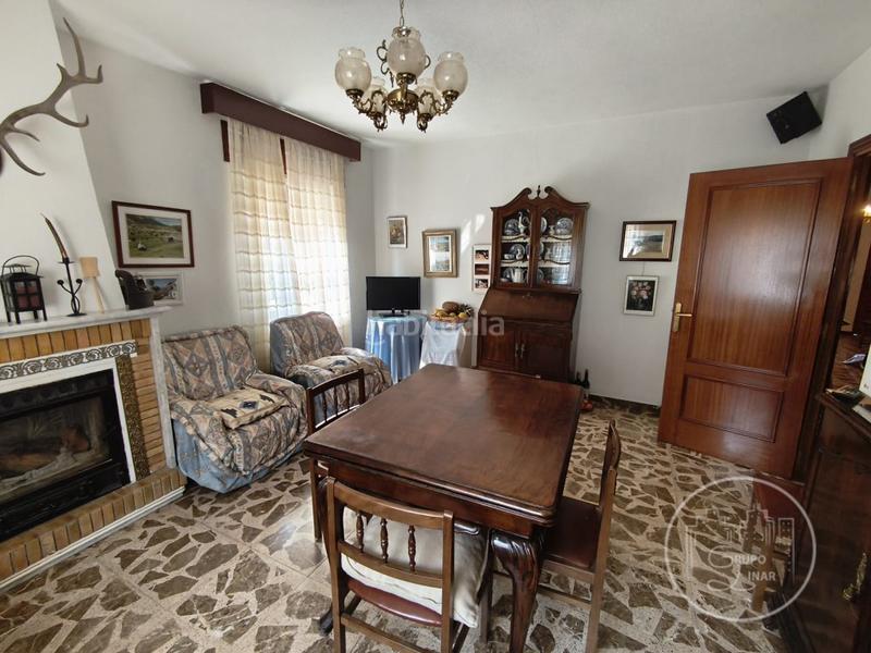 Foto cfa3b736-1628-44f6-bc97-e44baee50f61. Xalet amb aparcament a Solosancho