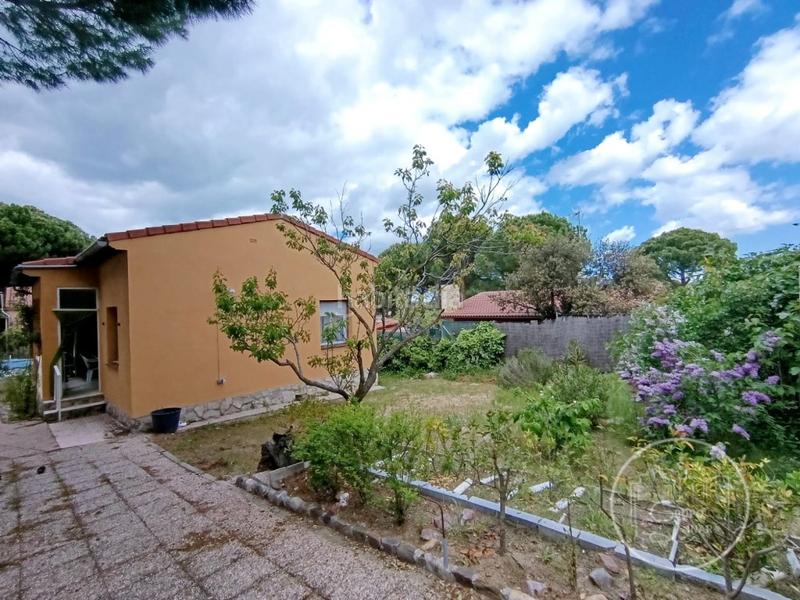 Foto 1ccafdf9-bf8e-46ae-ad81-7e5a4367a230. Xalet amb aparcament piscina a Peñalba de Ávila