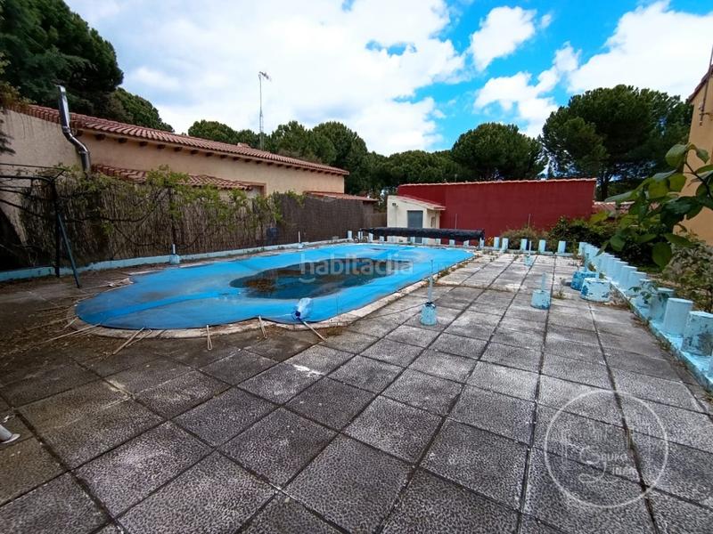 Foto 5b1f6a1a-1e35-4437-9496-c8592ffa2e5b. Xalet amb aparcament piscina a Peñalba de Ávila