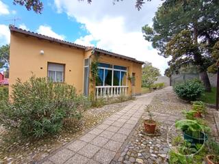 Chalet  N/a. Chalet con piscina y jacuzzi en navares, peñalba de ávila