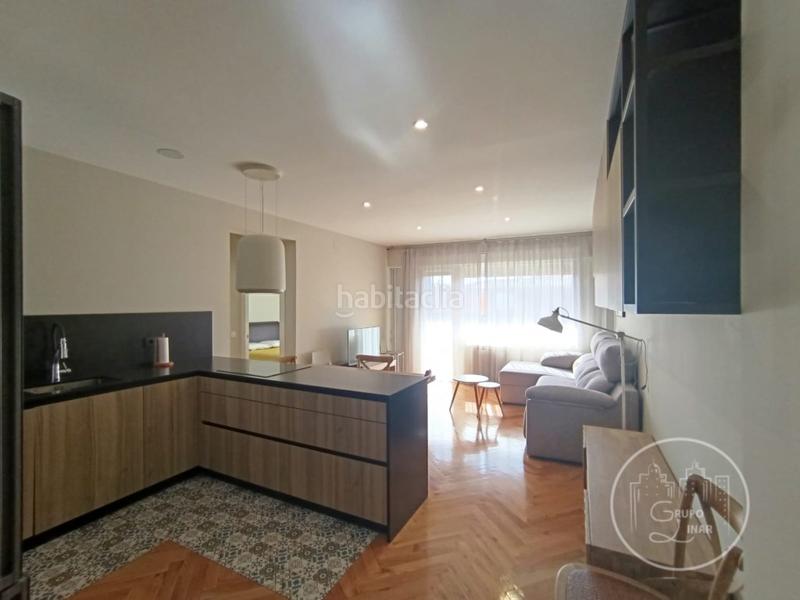 Foto 908da02e-35e8-4fa3-acfd-78617b8fe9ee. Miete etagenwohnung in Centro Ávila