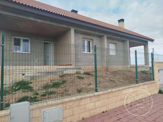 Xalet  N/a. Chalet con parcela
