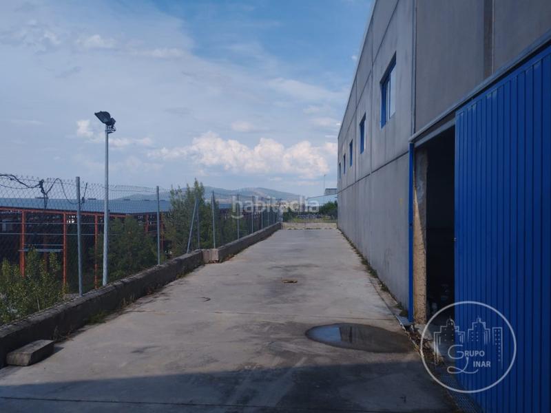 Foto e8633911-9e10-4c6d-ae6c-be9e8bf4b651. Nau industrial a Zona Rural Ávila