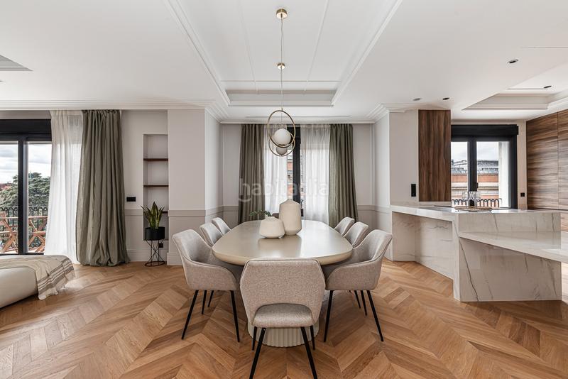 Foto e978f5a1-a16e-49f0-92dc-b019623eb1f2. Appartamento in calle de ruiz de alarcón 25 in Jerónimos Madrid