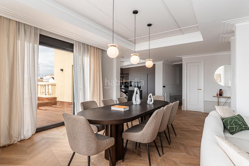 Foto 8d4f08c9-ad56-4021-b3ce-d38f7101bd50. Appartamento con camino riscaldamento parcheggio in Madrid